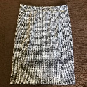 Michael Kors Knee-Length Skirt - SZ (M)